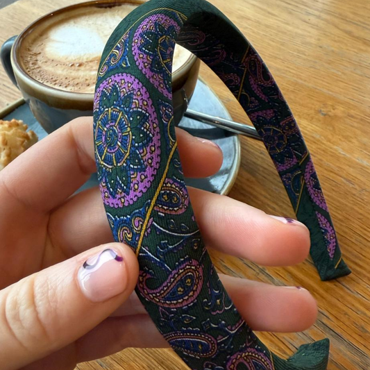 Haarband Dunkelgrüne Lilac binden
