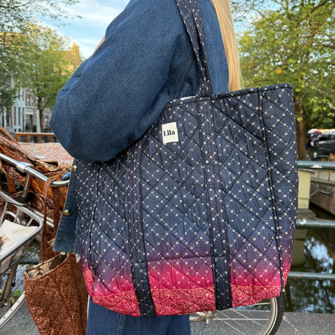 Upcycled tote - no. 11- inclusief toilettas