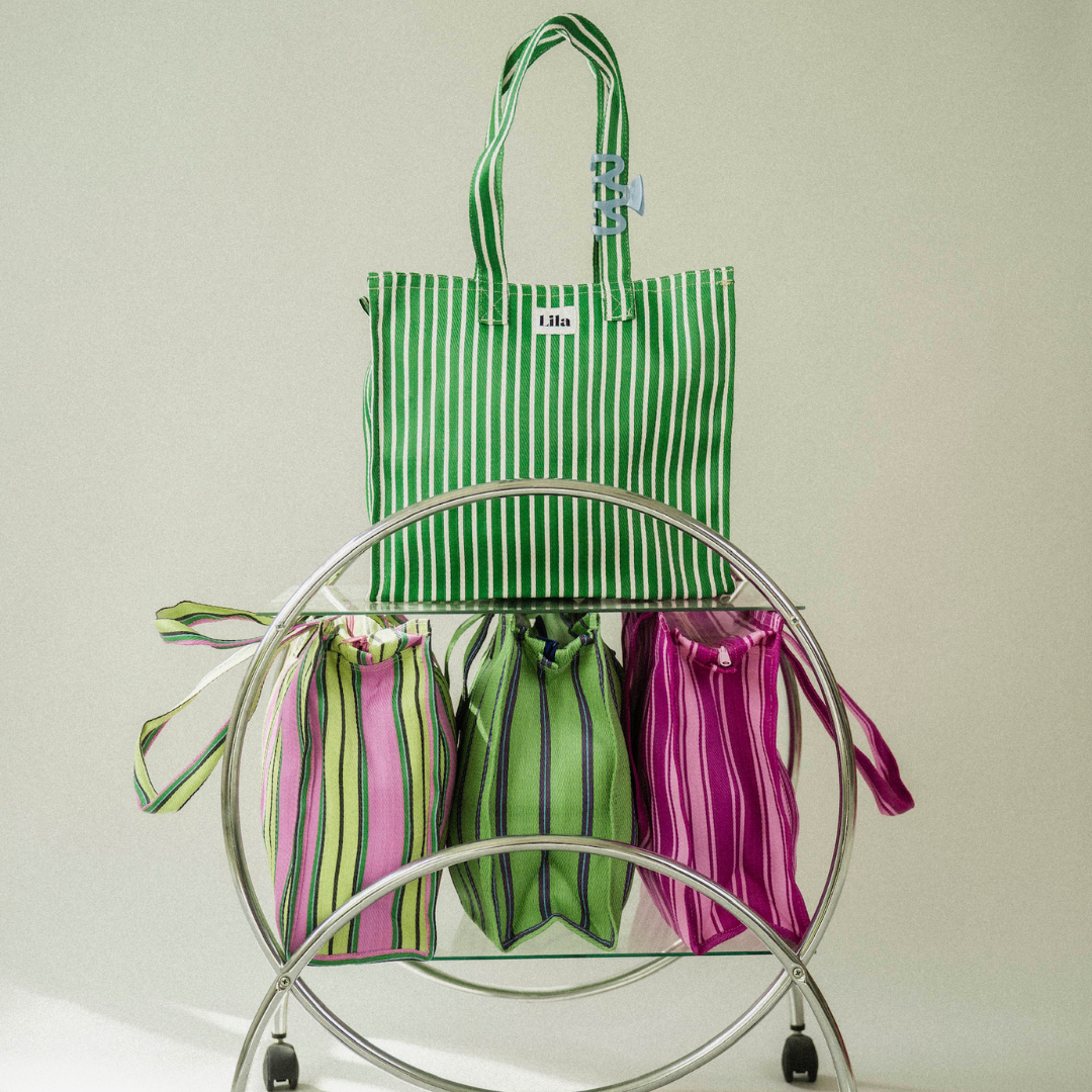 Tragetasche aus recyceltem Nylon – Grün gestreift