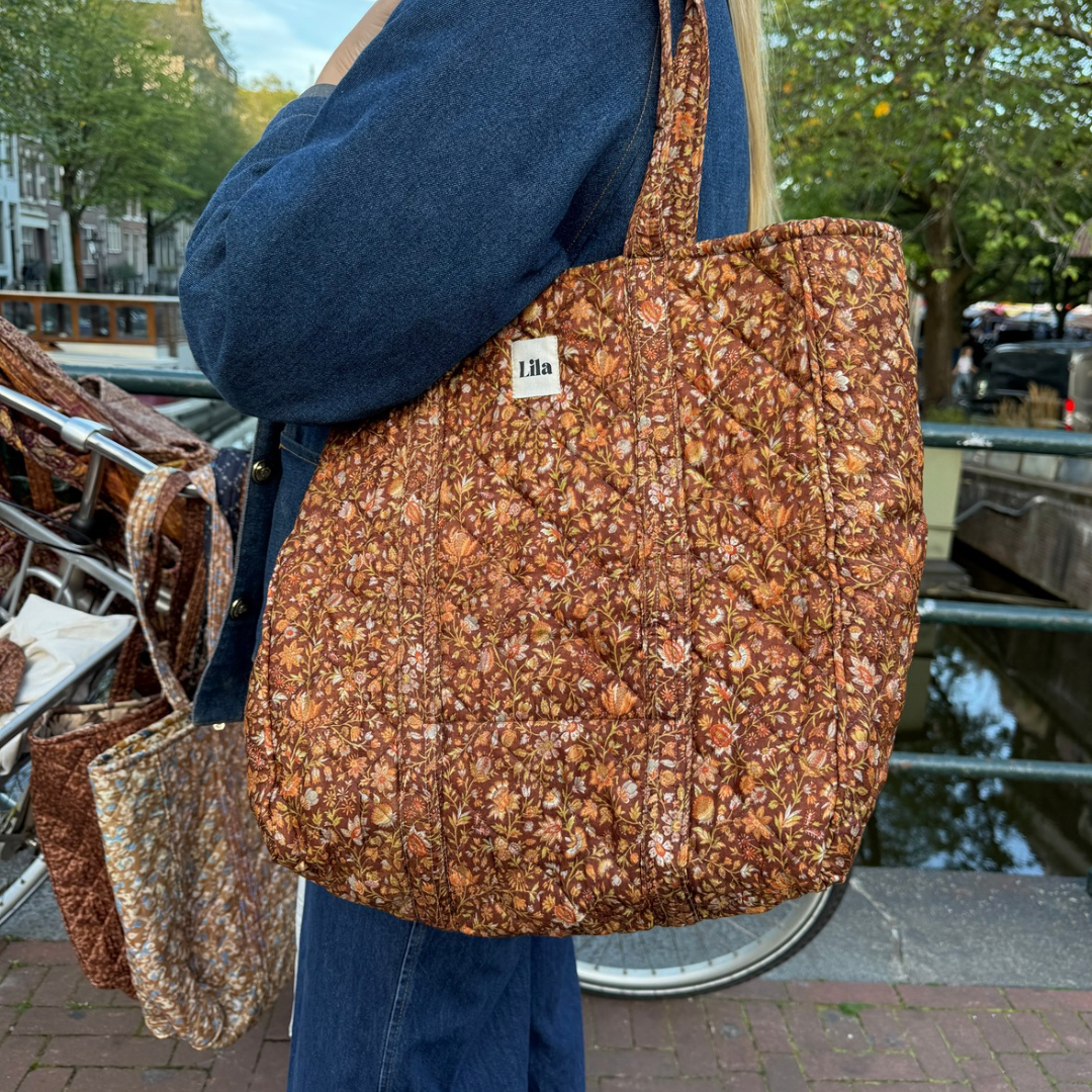 Upcycled tote - no.8 - inclusief toilettas